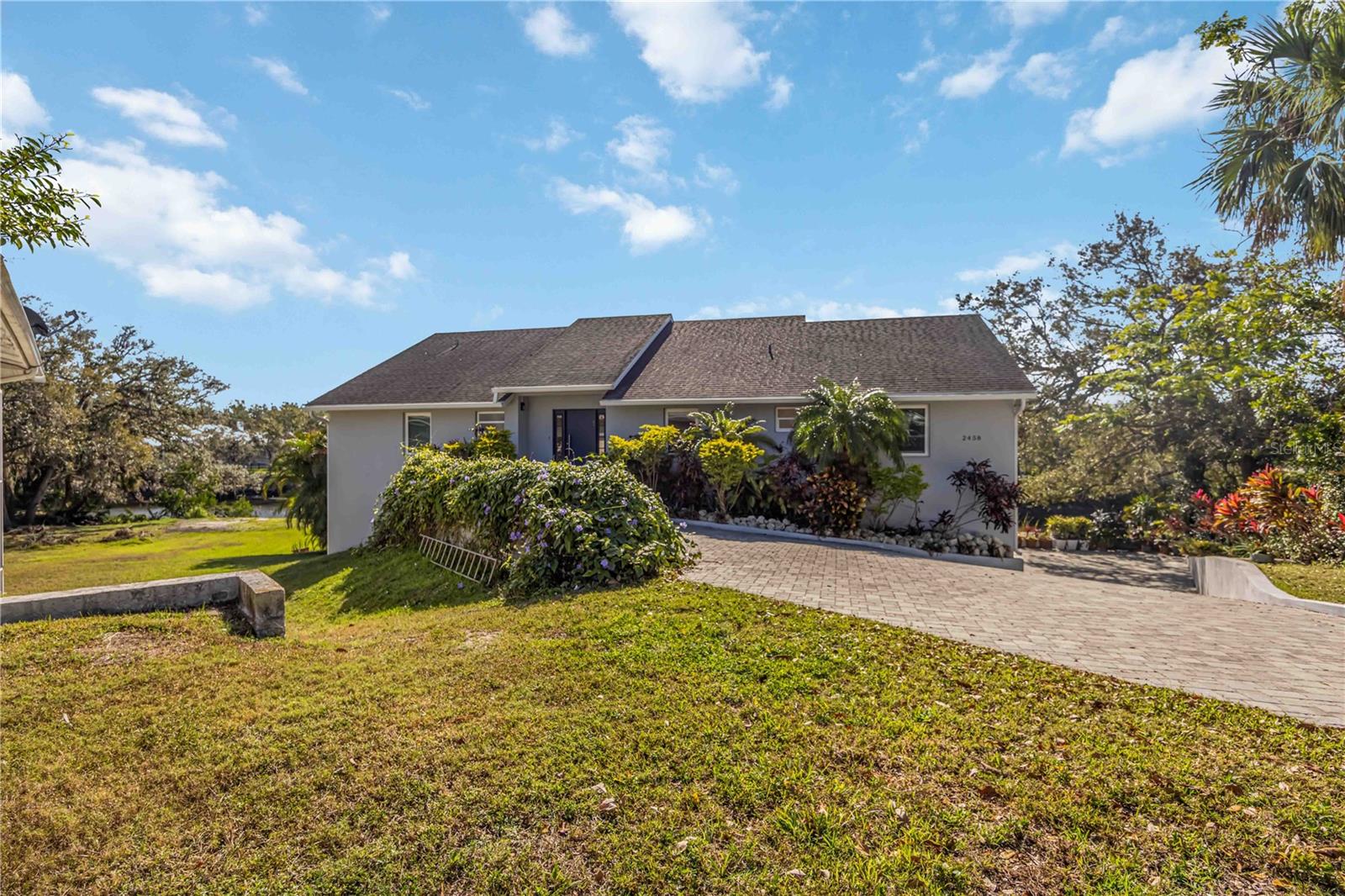 2458 WHIPPOORWILL CIRCLE