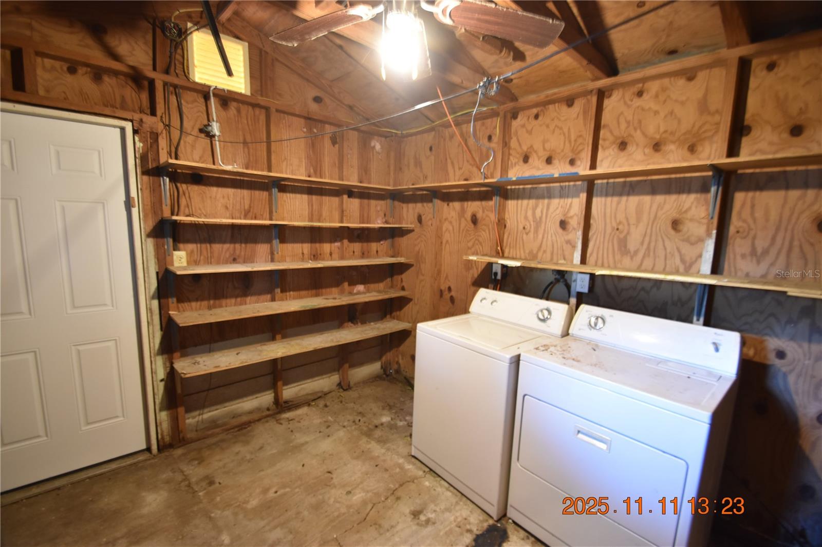 SEFFNER HEIGHTS - Residential Lease