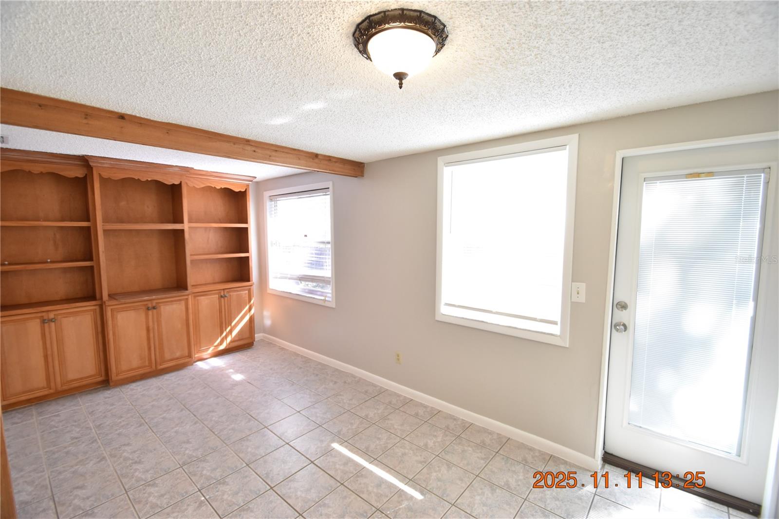 SEFFNER HEIGHTS - Residential Lease