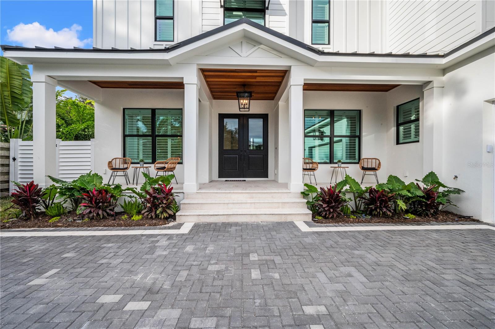 1783 BAYVIEW DRIVE