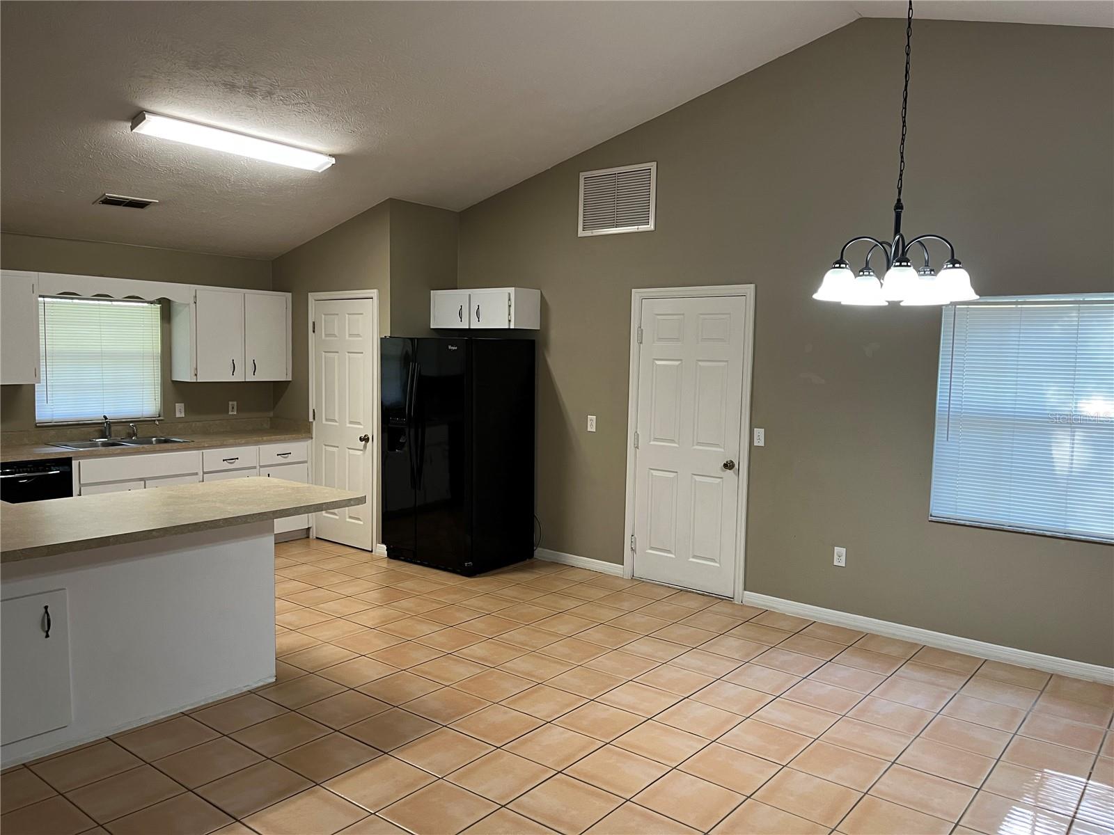 6060 SE 5TH PLACE