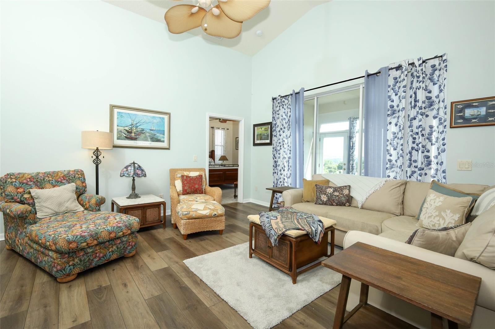 2362 PRAIRIE DUNES
