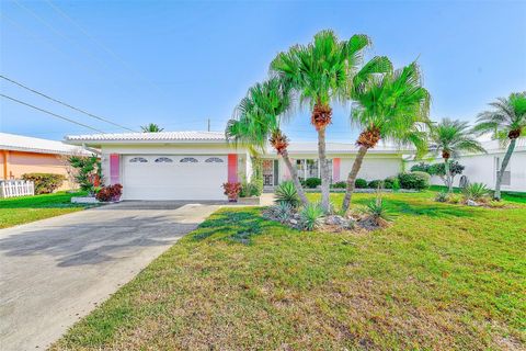 Photo of 10421 Imperial Point Drive W, Largo, FL 33774 (MLS # TB8456102)