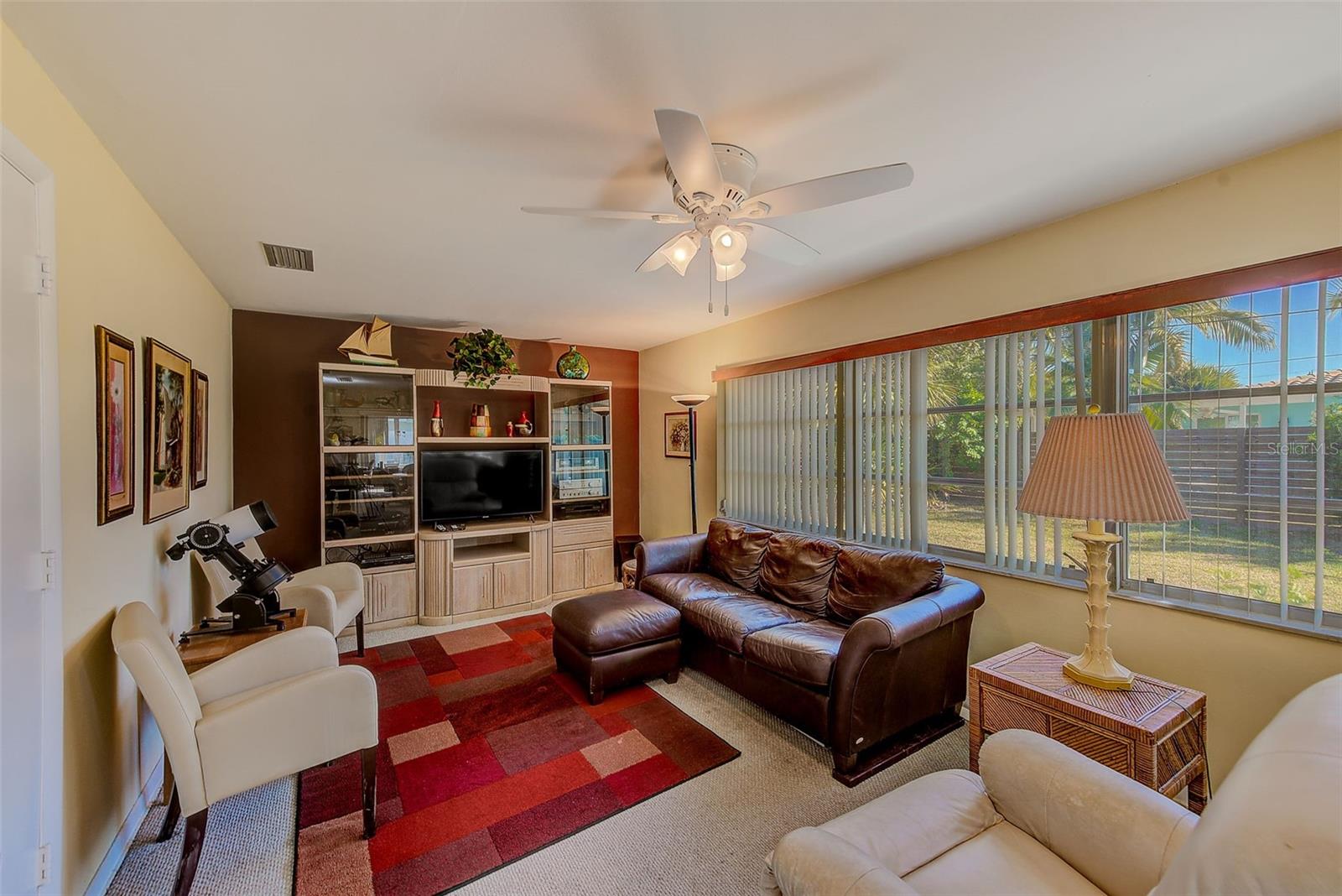 IMPERIAL POINT UNIT 4A - Residential