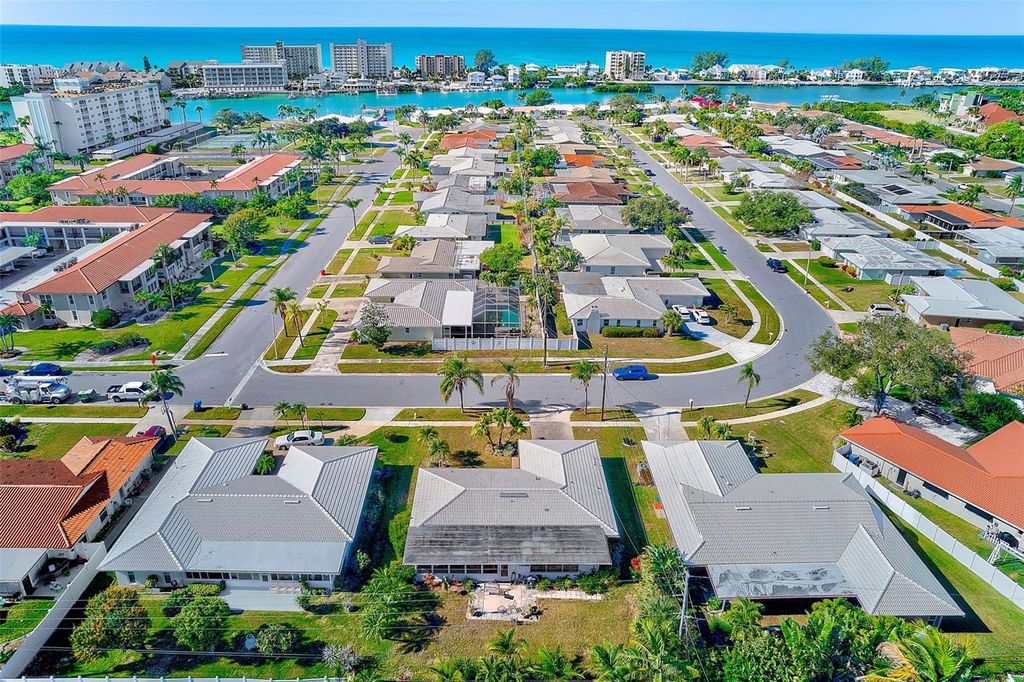 Photo of 10421 Imperial Point Drive W, Largo, FL 33774 (MLS # TB8456102)