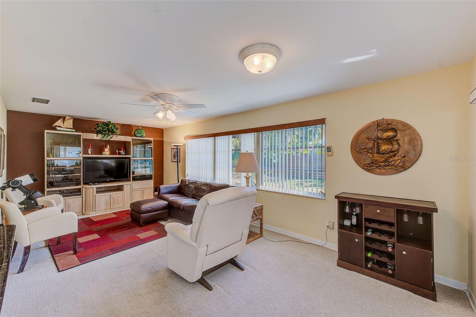 IMPERIAL POINT UNIT 4A - Residential