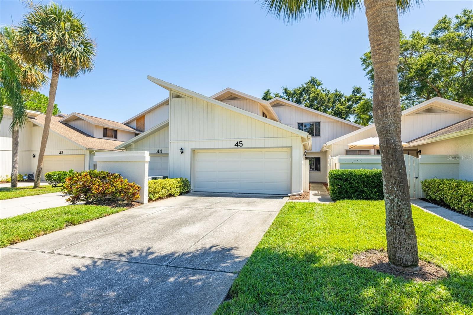 498 LAKEVIEW DRIVE 45