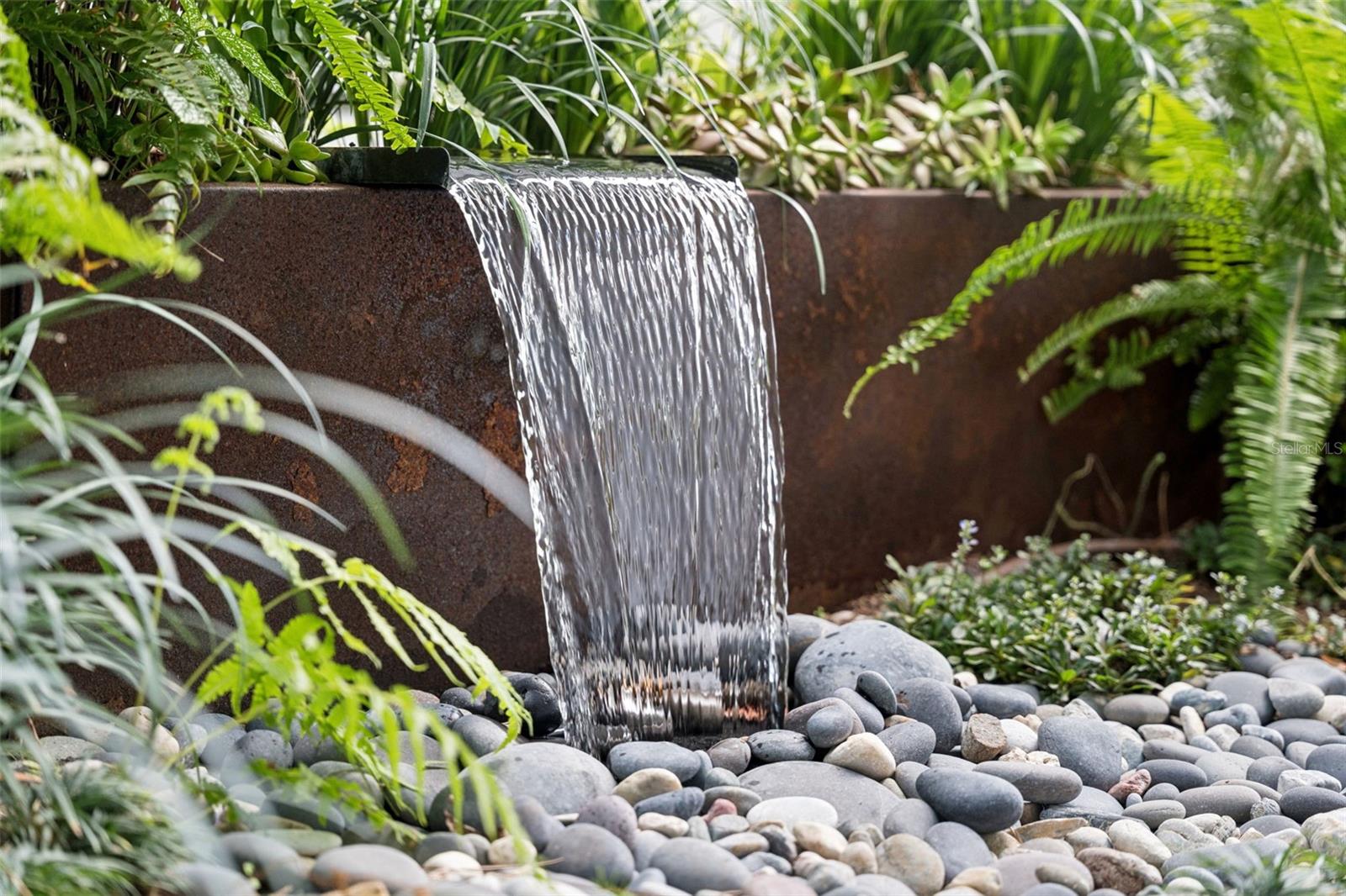 WESLYN PARK PH 2 - Residential