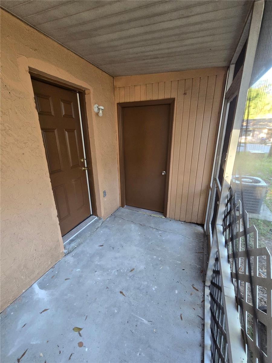 LEESBURG BIRCHWOOD SUB - Residential Lease