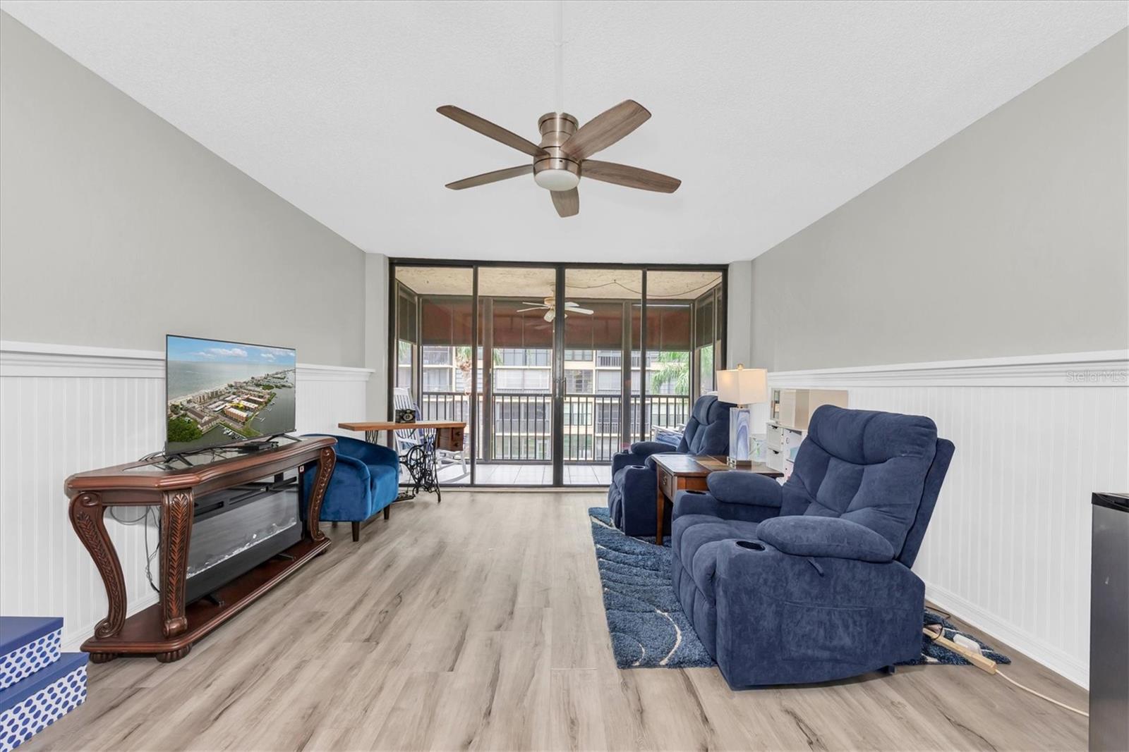 19701 GULF BOULEVARD 320