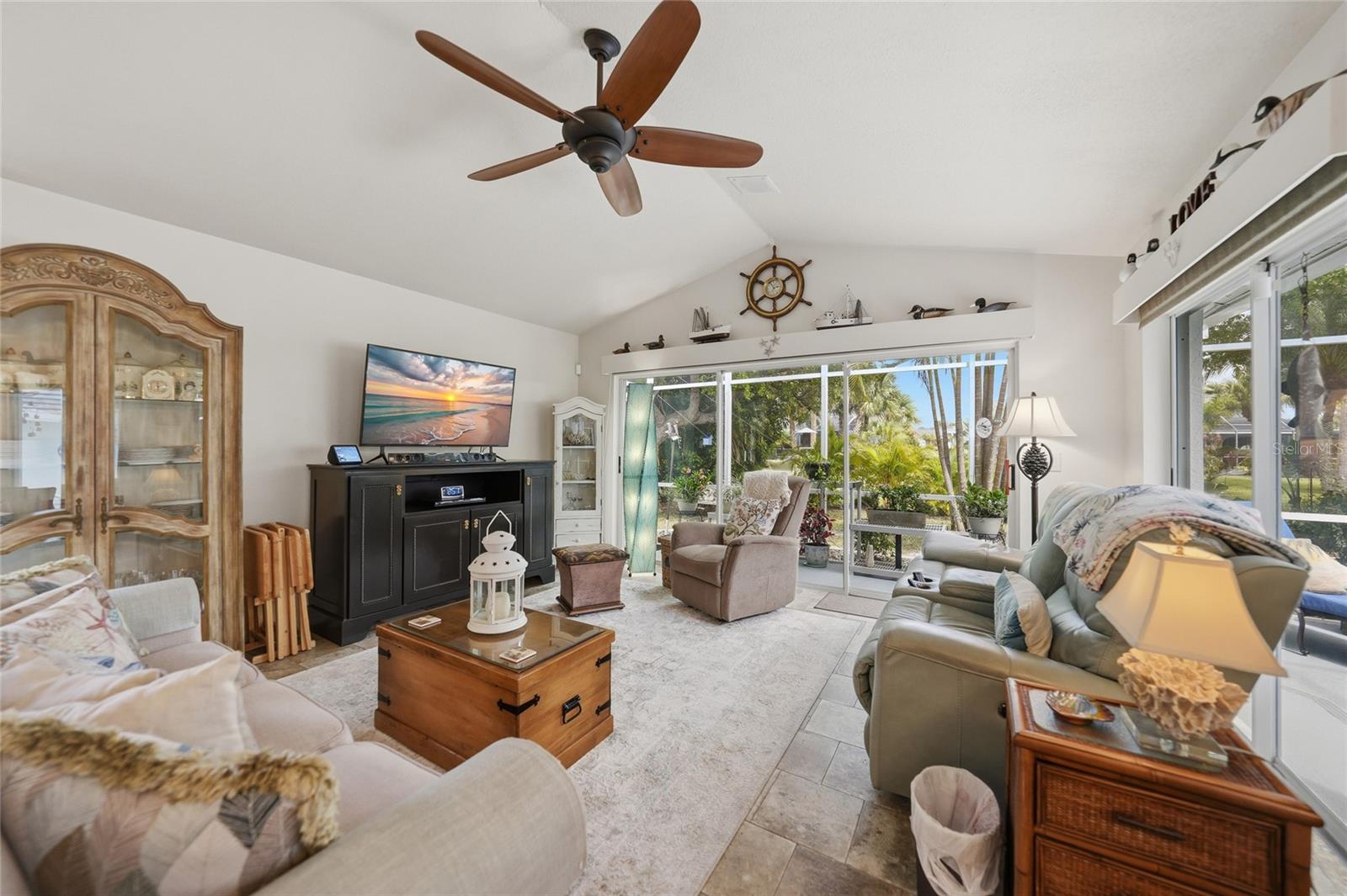 PUNTA GORDA ISLES SEC 20 - Residential