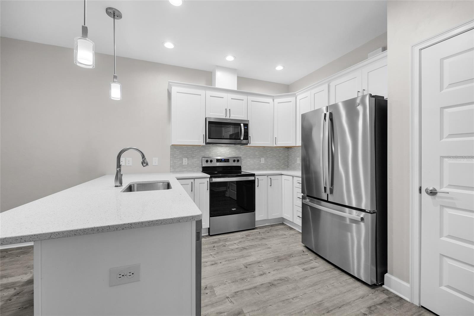 VILLAS OF WEST END UNIT B PH 2 - Residential