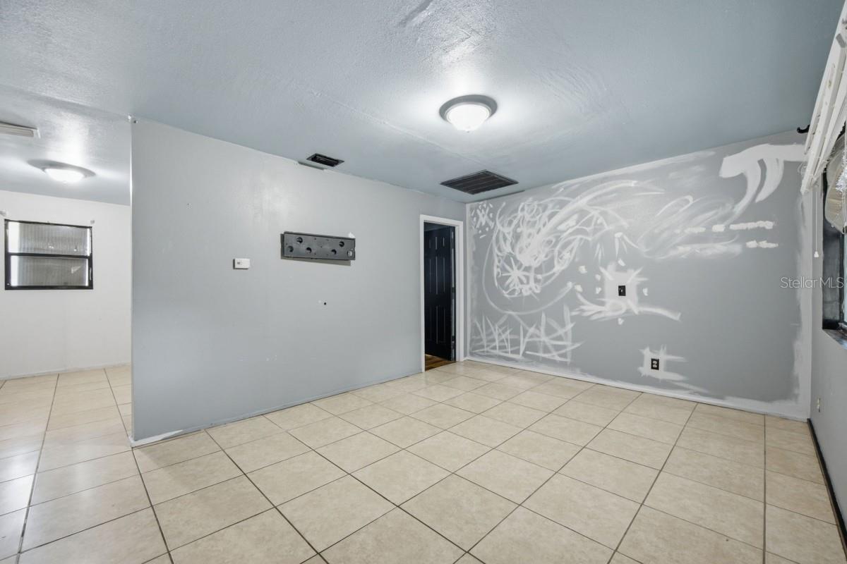 307 W ALFRED STREET