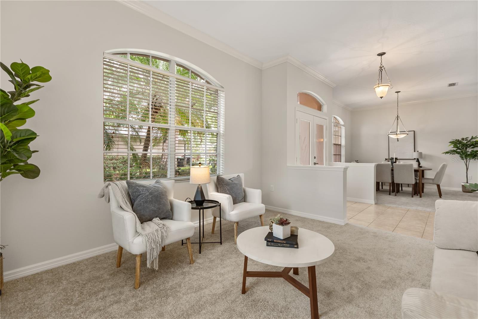 926 RIDGELAND COURT