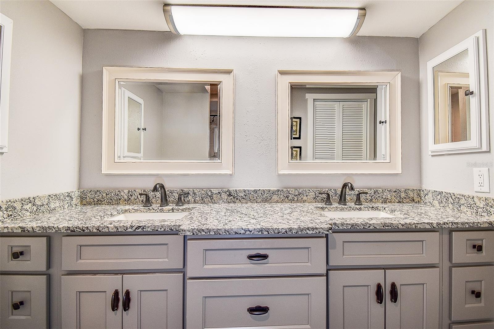 RIVER COUNTRY ESTATES - Residential