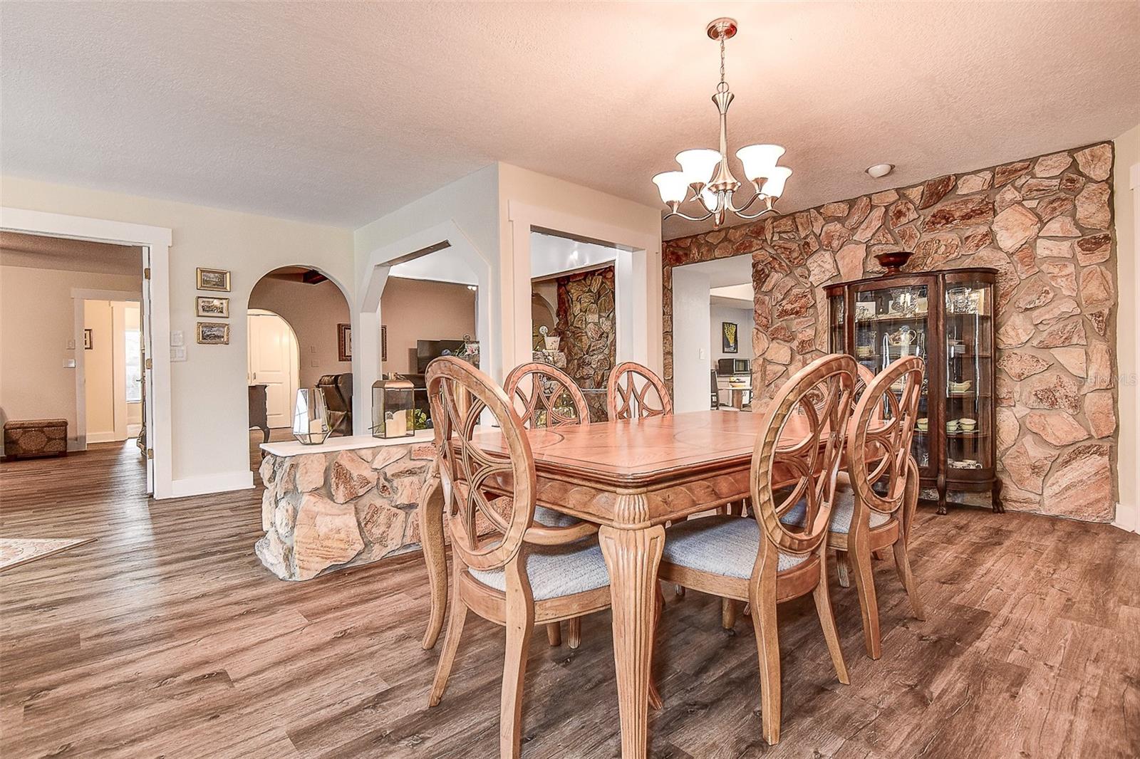 RIVER COUNTRY ESTATES - Residential