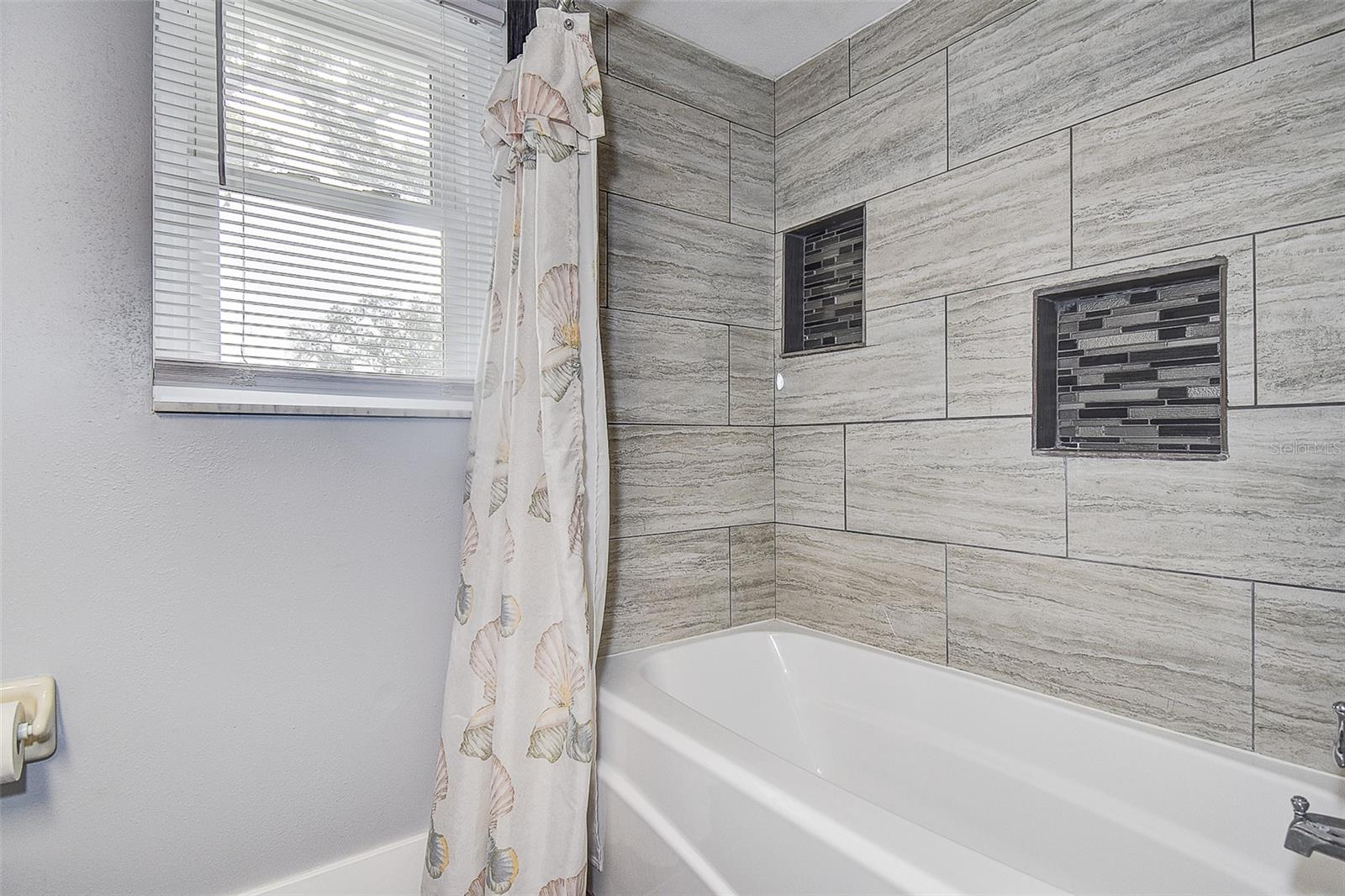 RIVER COUNTRY ESTATES - Residential