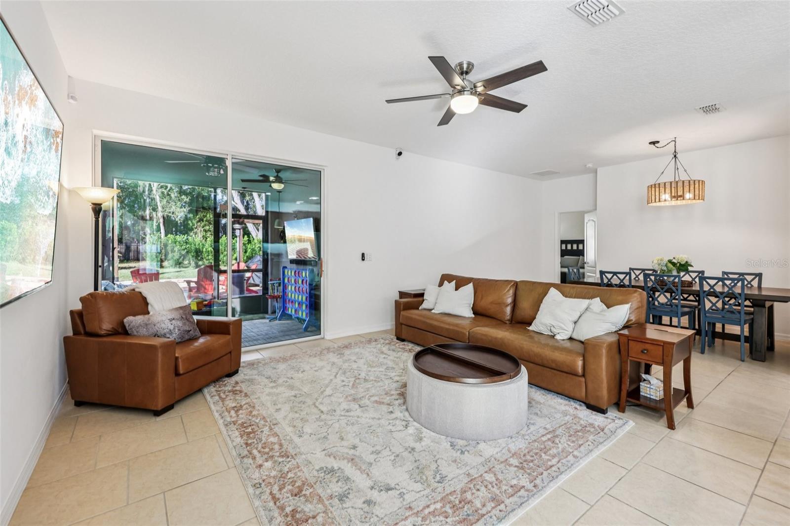 SORRENTO SPGS PH 04 - Residential