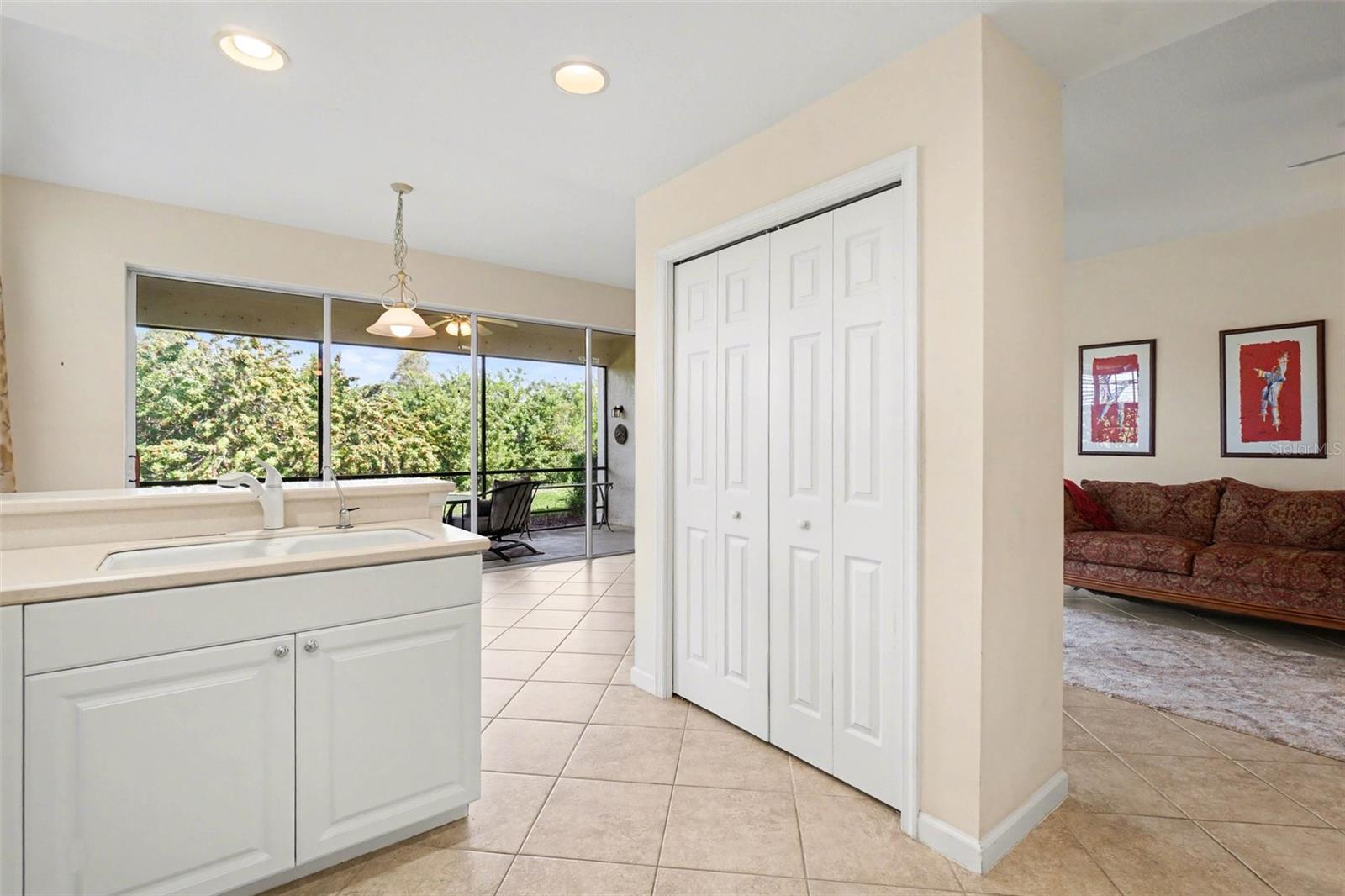 RIVERWOOD - Residential