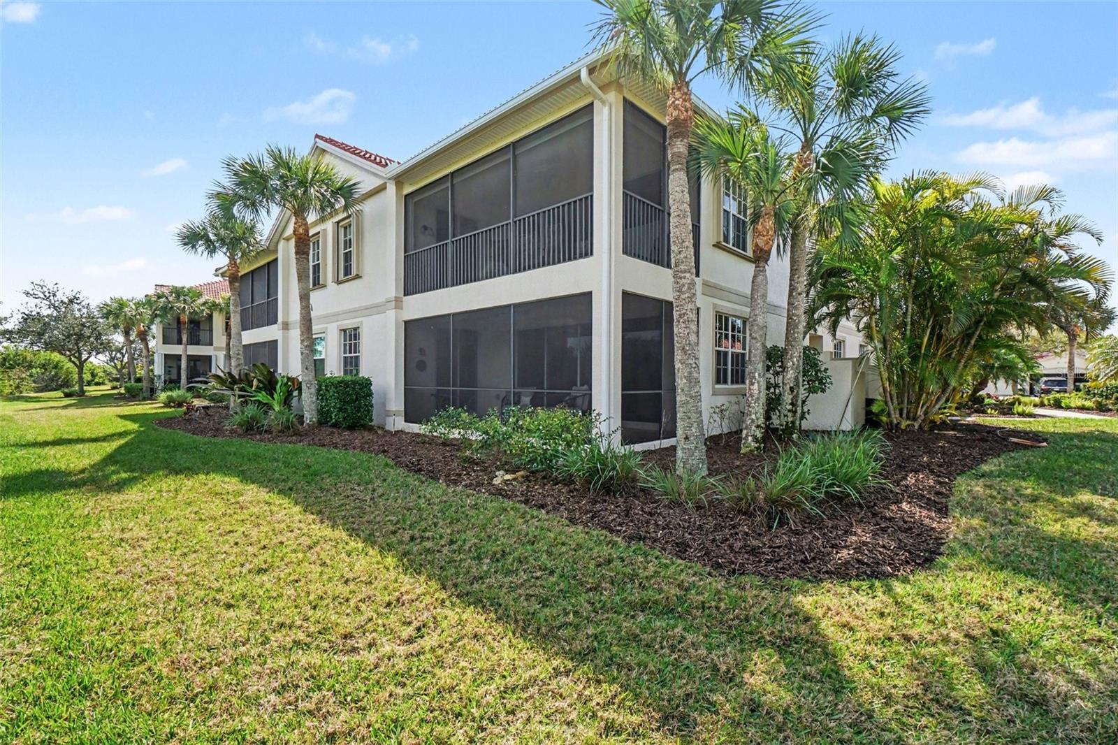 RIVERWOOD - Residential