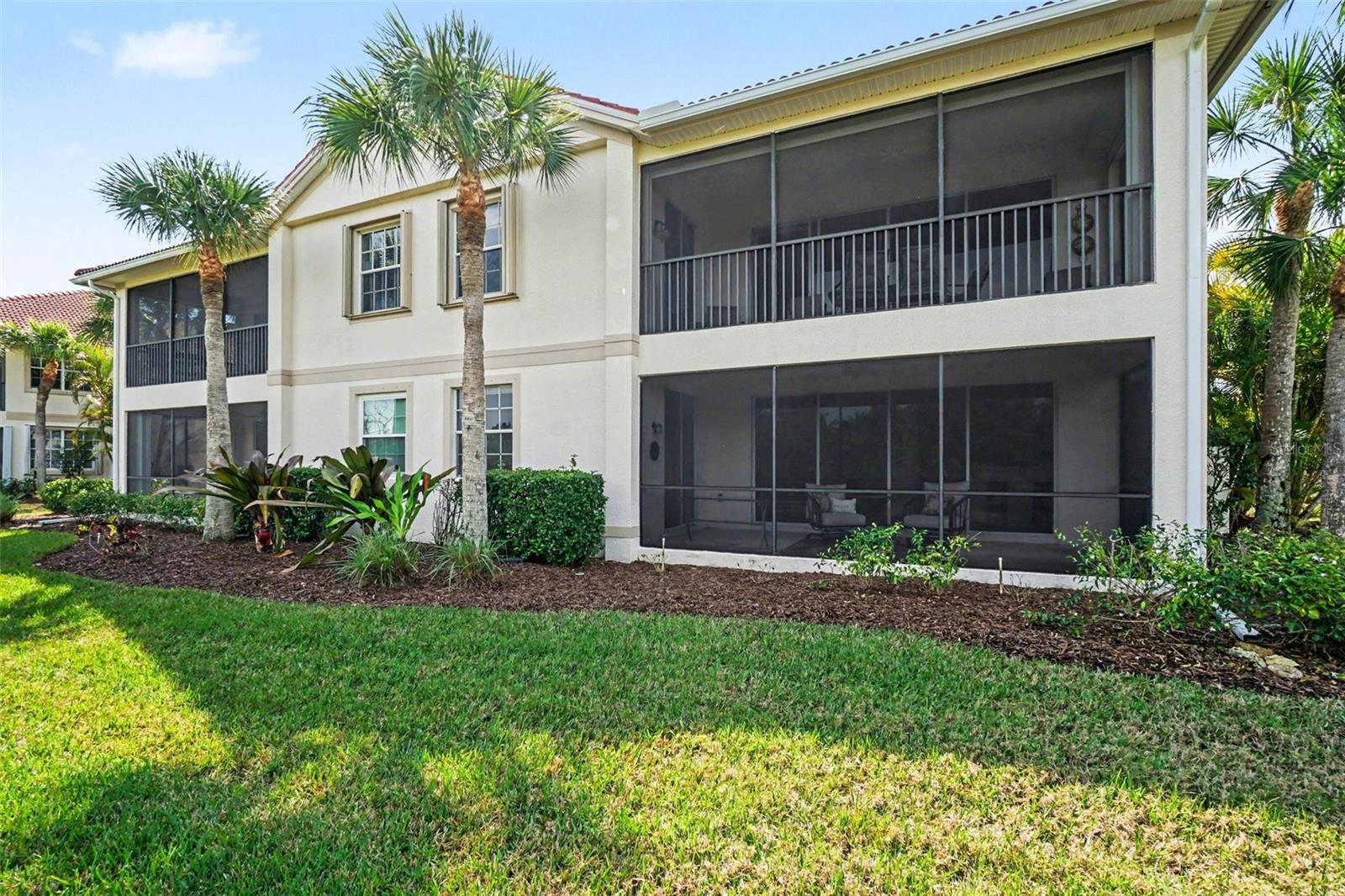 RIVERWOOD - Residential