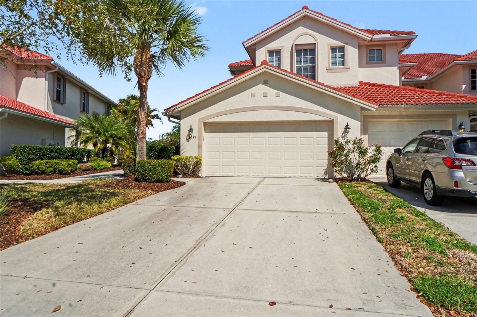 RIVERWOOD - Residential