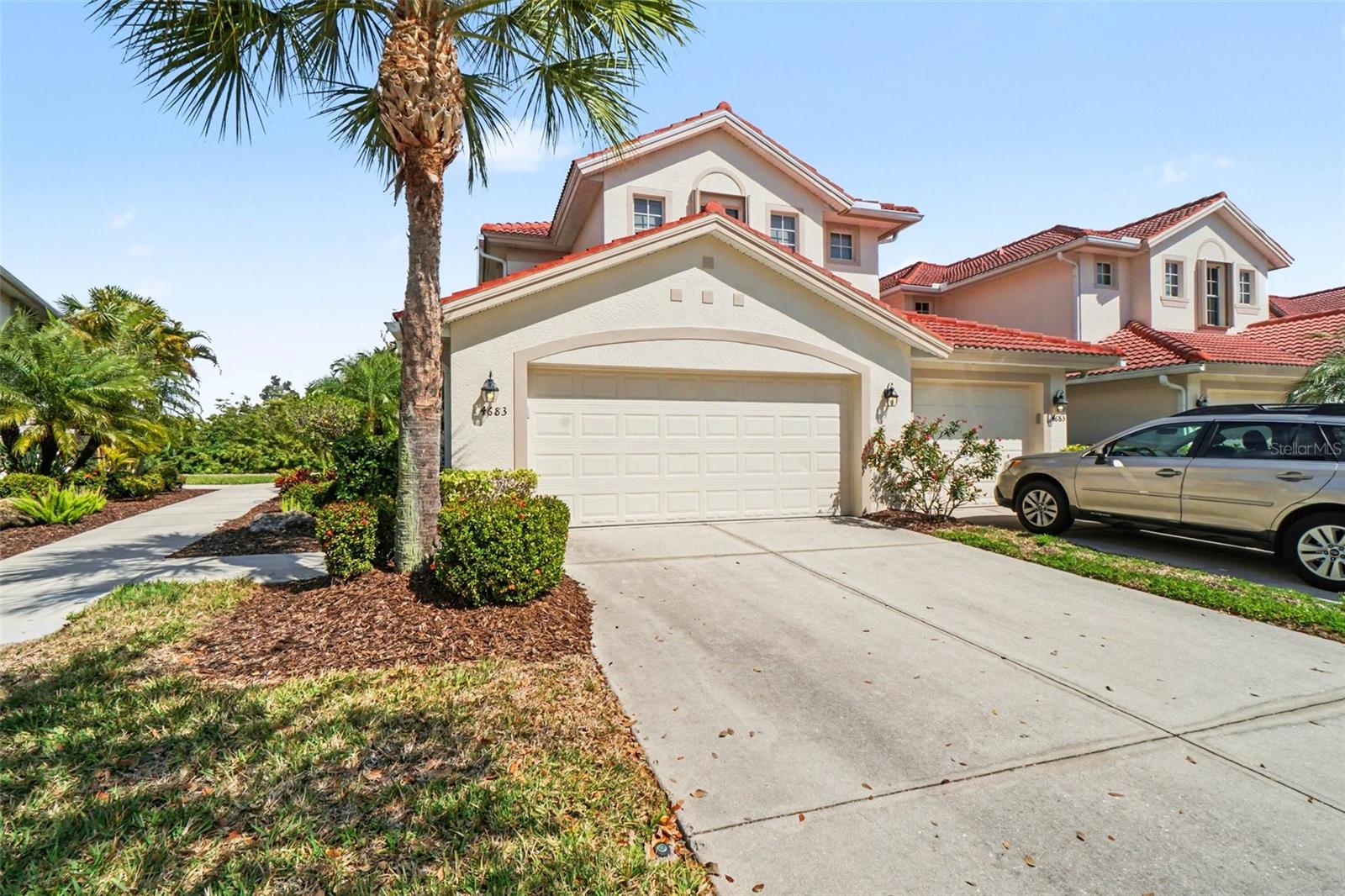 RIVERWOOD - Residential