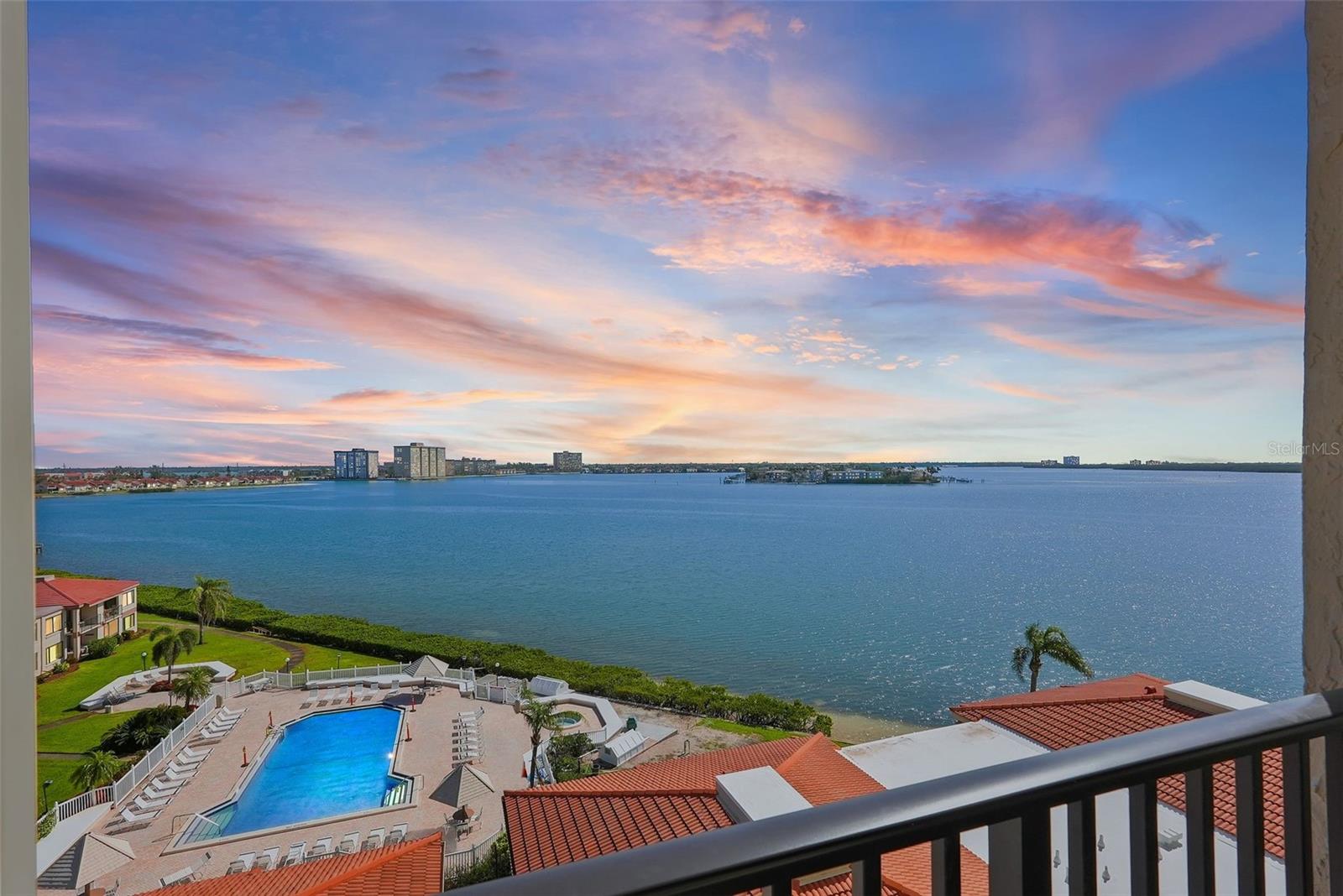6322 PALMA DEL MAR BOULEVARD S 706