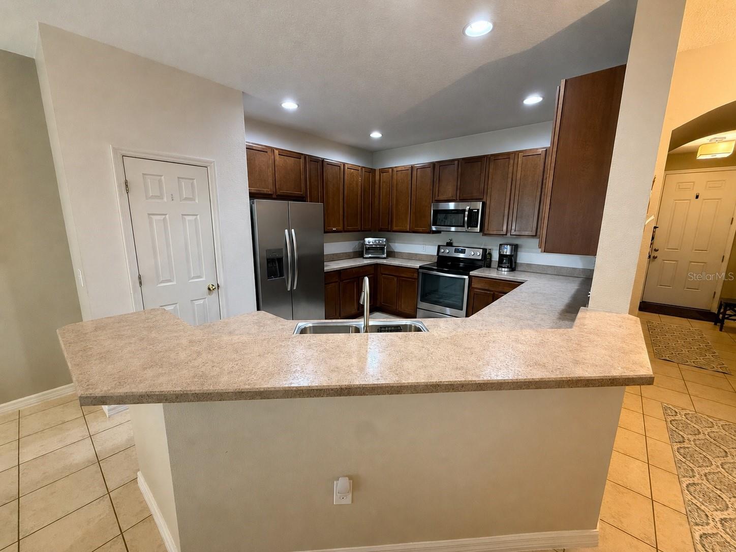 343 GOLDEN DEWDROP WAY