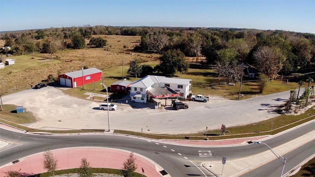 Photo of 15738 Ponce De Leon Boulevard, Brooksville, FL 34601 (MLS # TB8328234)