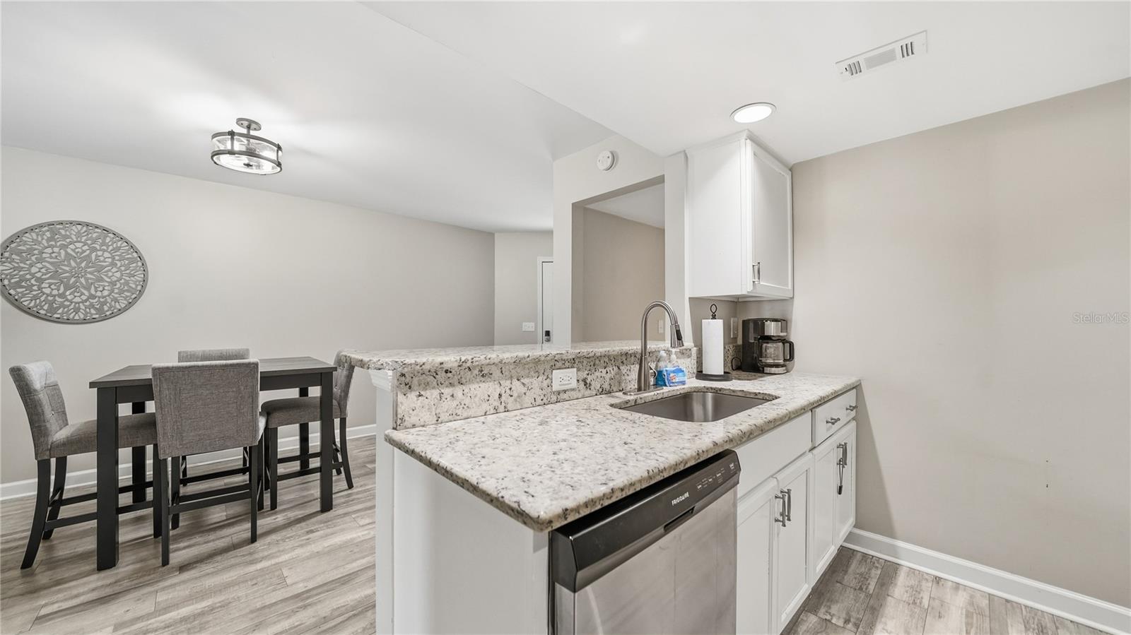 PONTE VEDRA SHORES WEST - Residential