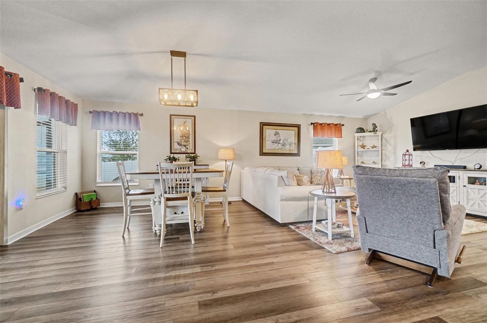 GARDENS AT LAKE JACKSON - Residential