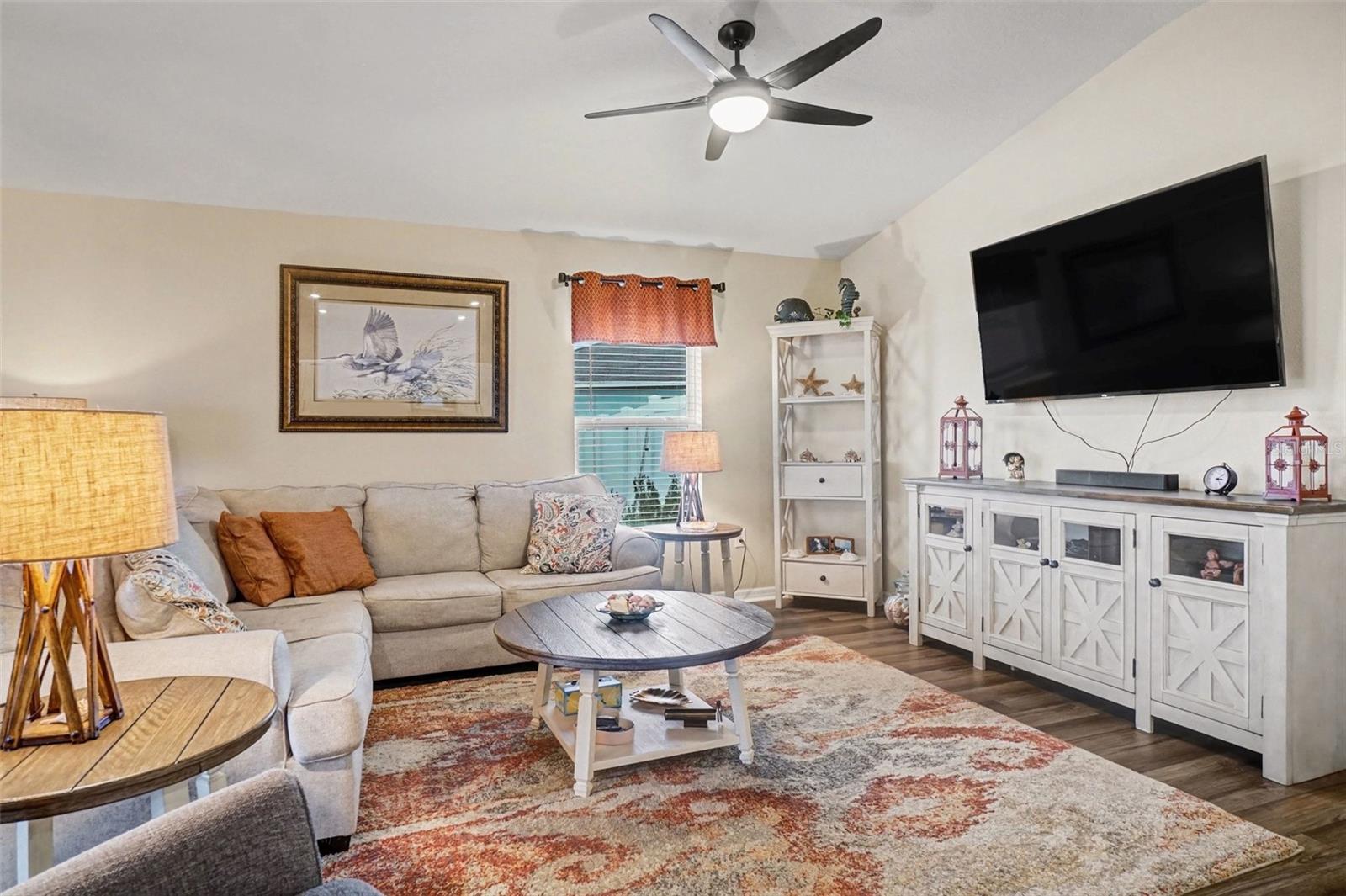 GARDENS AT LAKE JACKSON - Residential