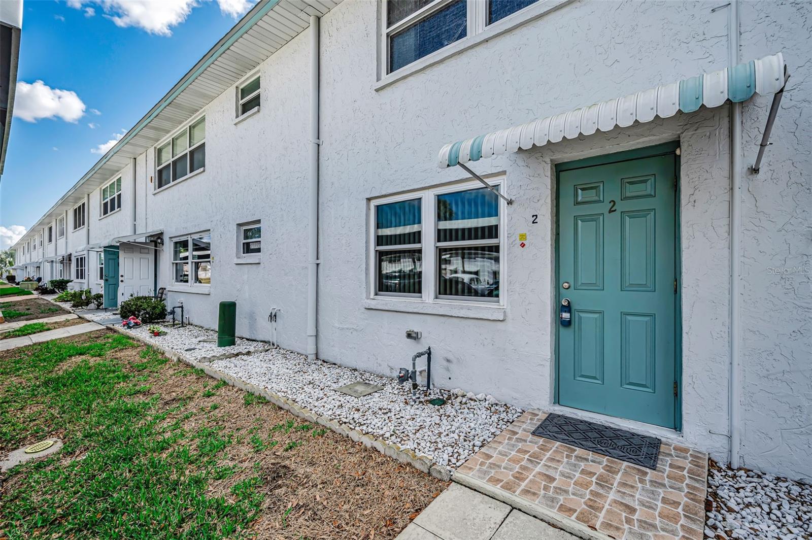 PARADISE SHORES - Residential