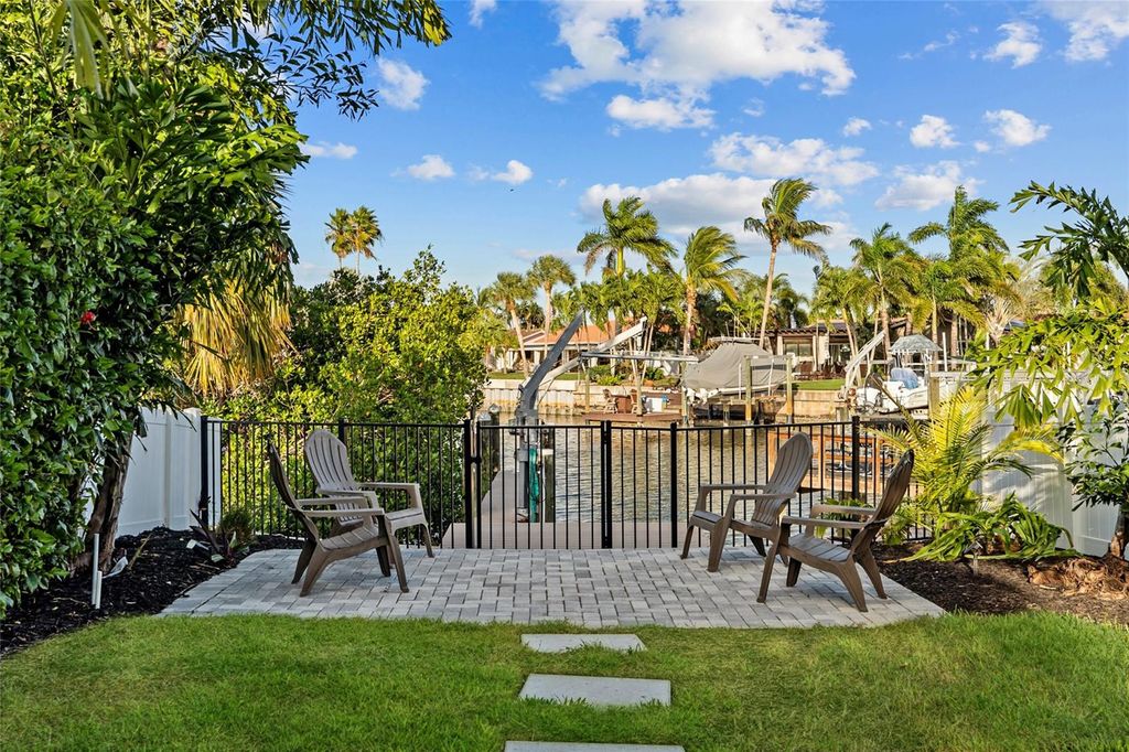 Photo of 4592 40th Street S, St Petersburg, FL 33711 (MLS # TB8446534)