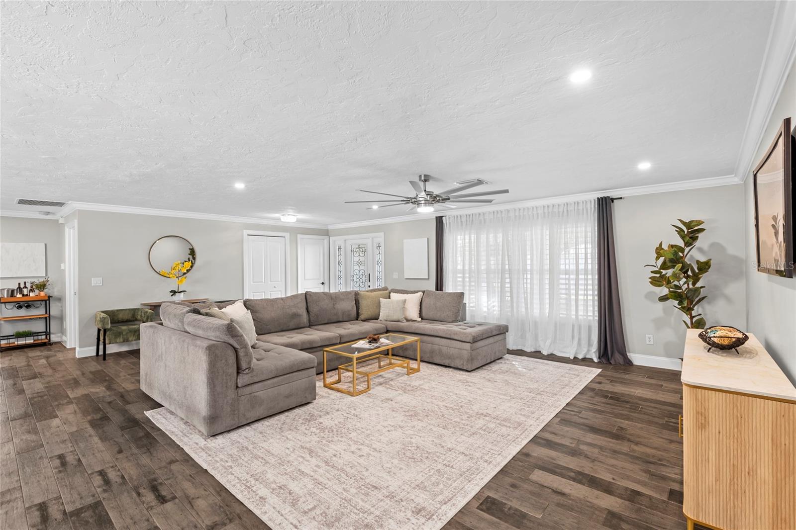 BROADWATER UNIT 2 BLK N - Residential