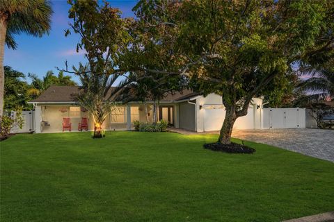 Photo of 4592 40th Street S, St Petersburg, FL 33711 (MLS # TB8446534)