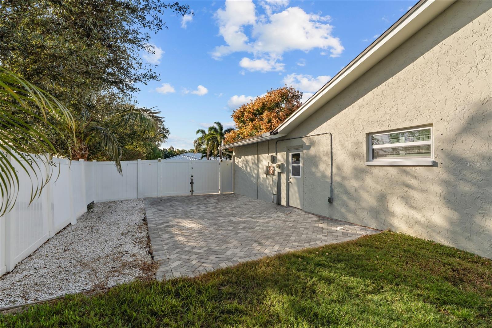 BROADWATER UNIT 2 BLK N - Residential