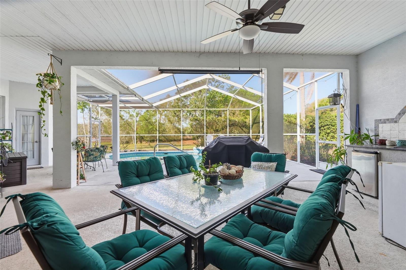 QUAIL RIDGE - Residential