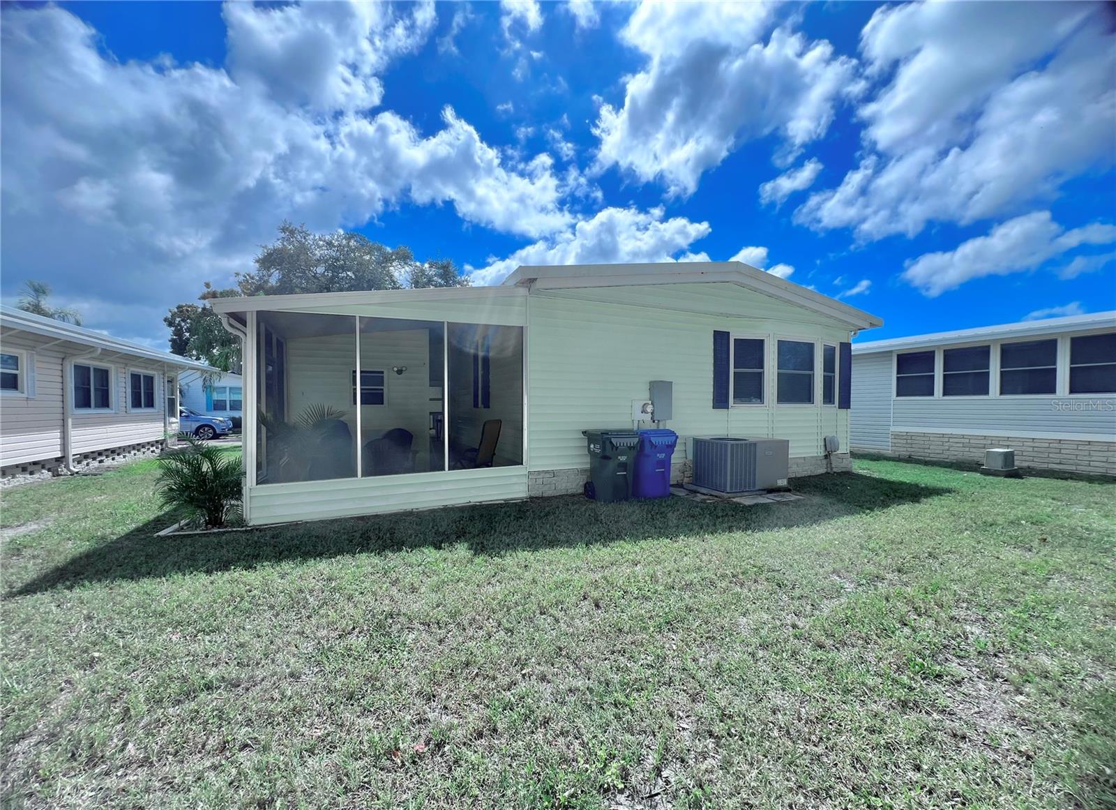 FAIRWAY VILLAGE MOBILE HOME PARK UNREC - Residential
