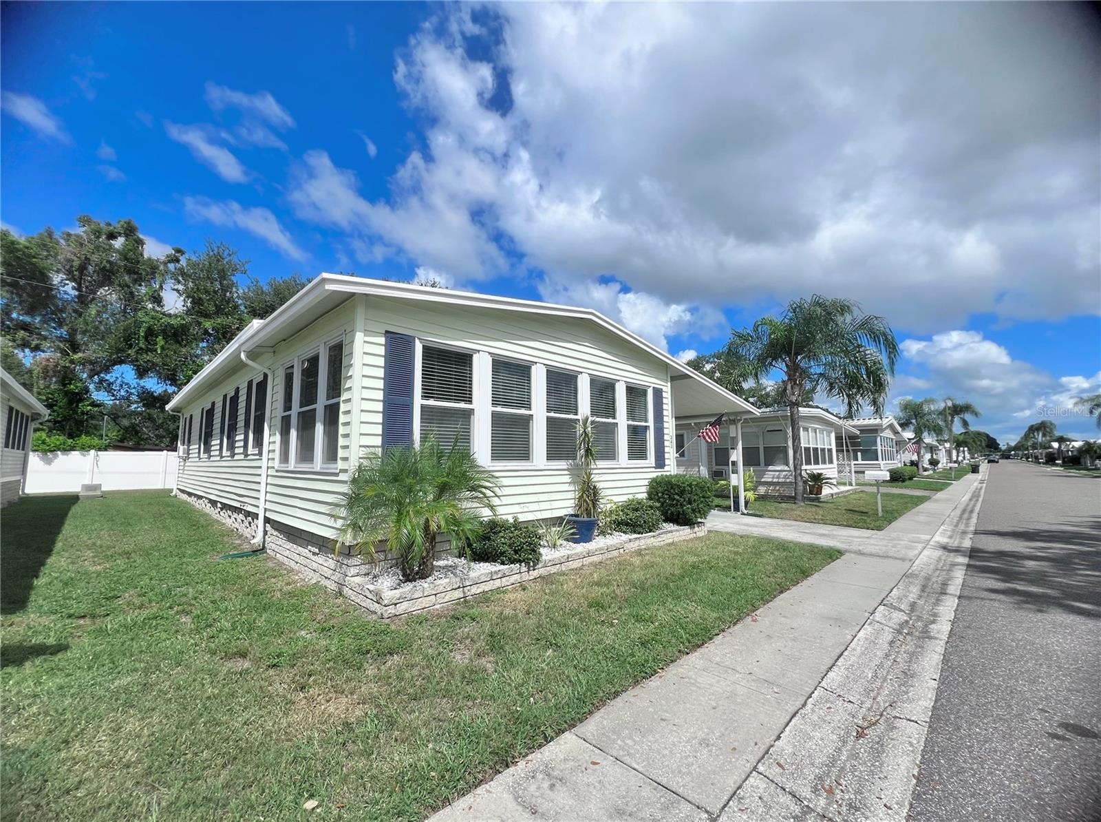 FAIRWAY VILLAGE MOBILE HOME PARK UNREC - Residential
