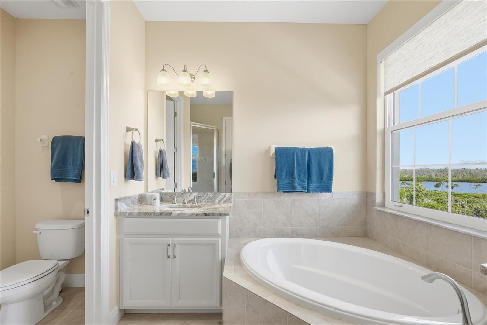 LANDINGS CORAL CRK - Residential