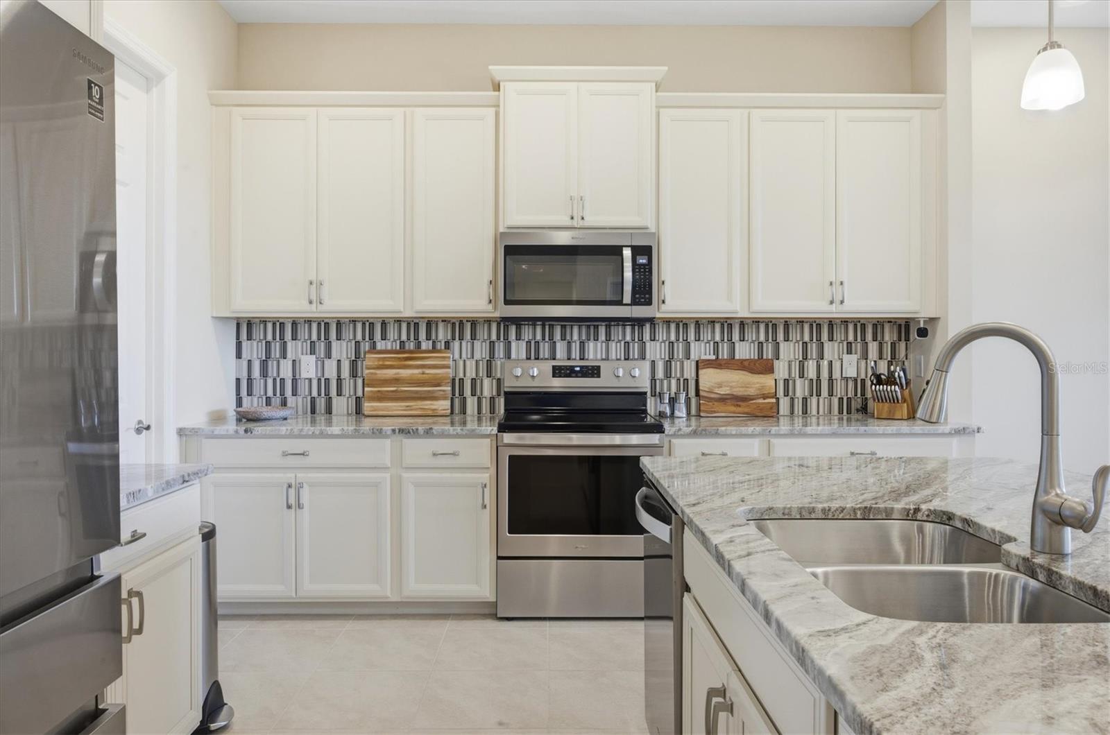 LANDINGS CORAL CRK - Residential