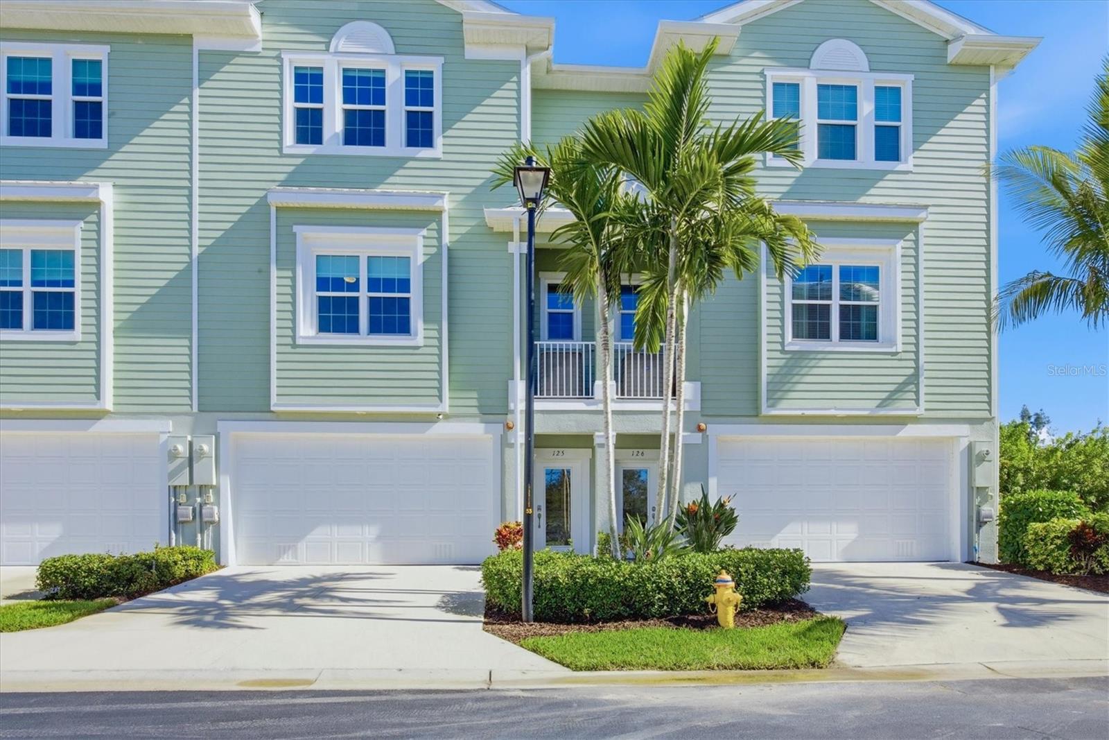 LANDINGS CORAL CRK - Residential