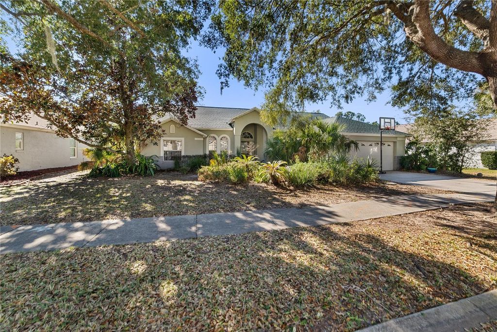 Photo of 16142 Magnolia Hill Street, Clermont, FL 34714 (MLS # V4947199)