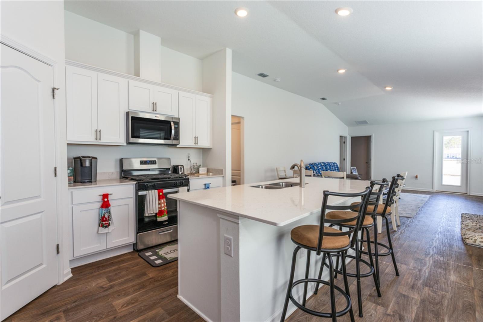 GRAND RESERVE PH 3 - Residential