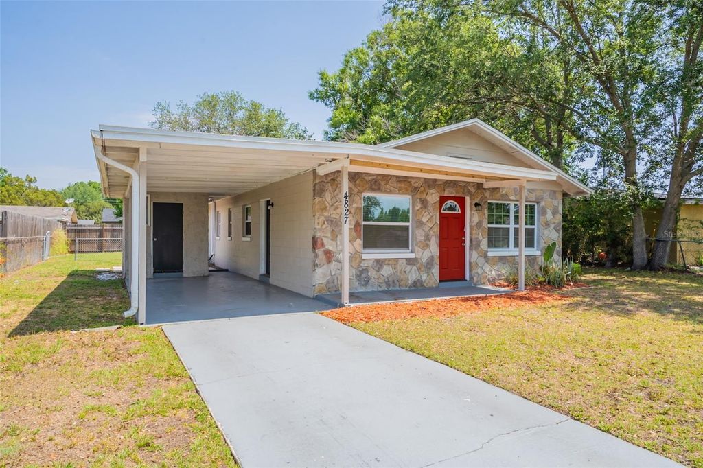 Photo of 4827 Elese Street, Orlando, FL 32811 (MLS # O6420983)