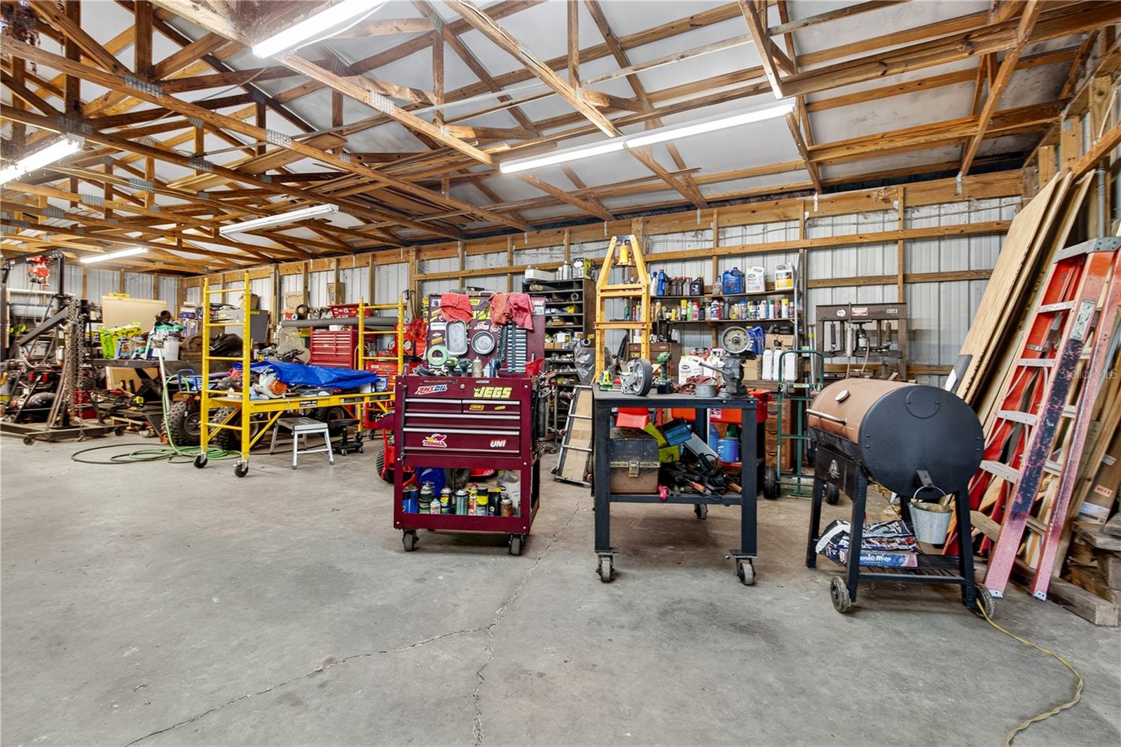 JORDAN ESTATES - Residential