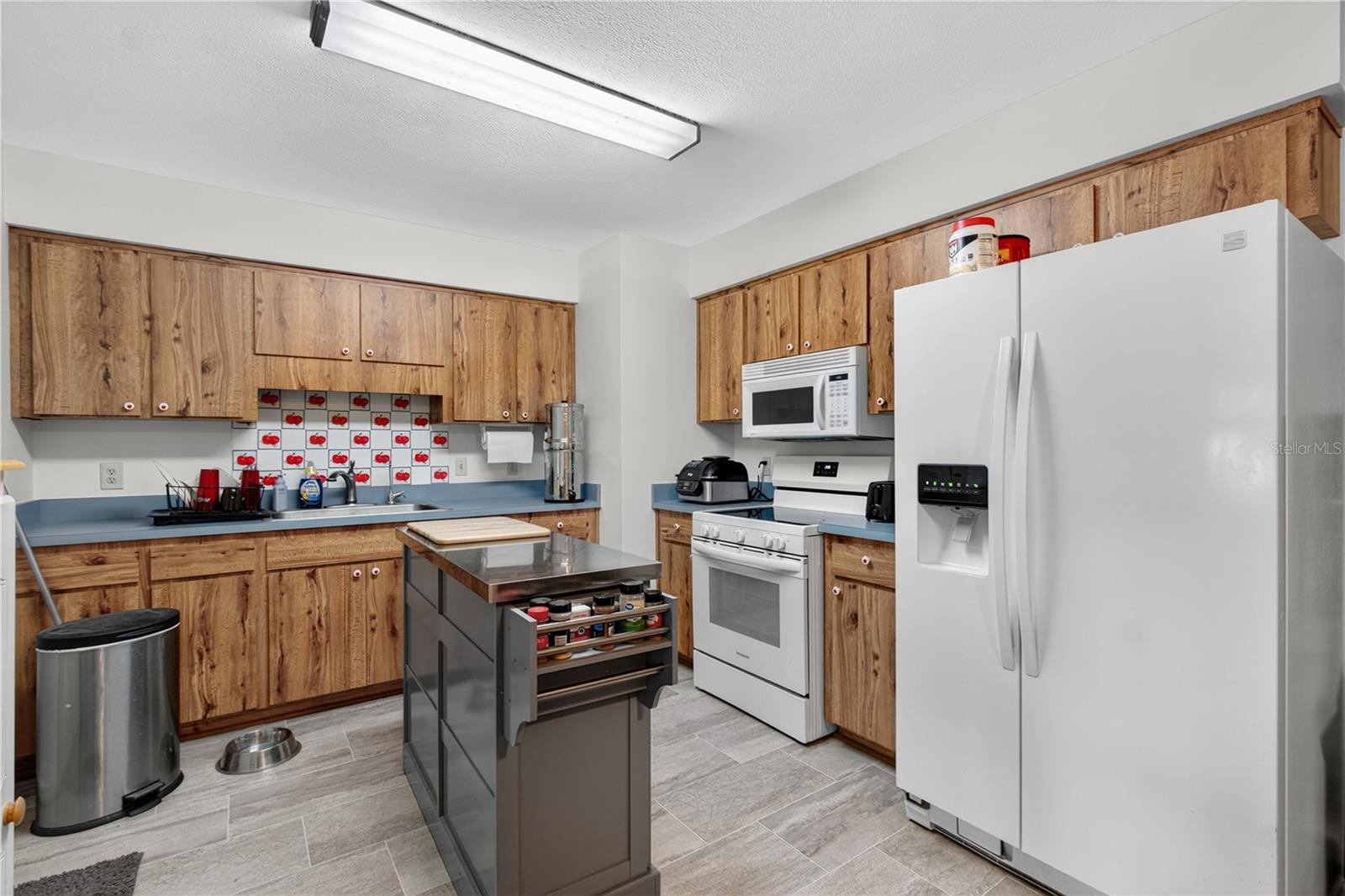 JORDAN ESTATES - Residential