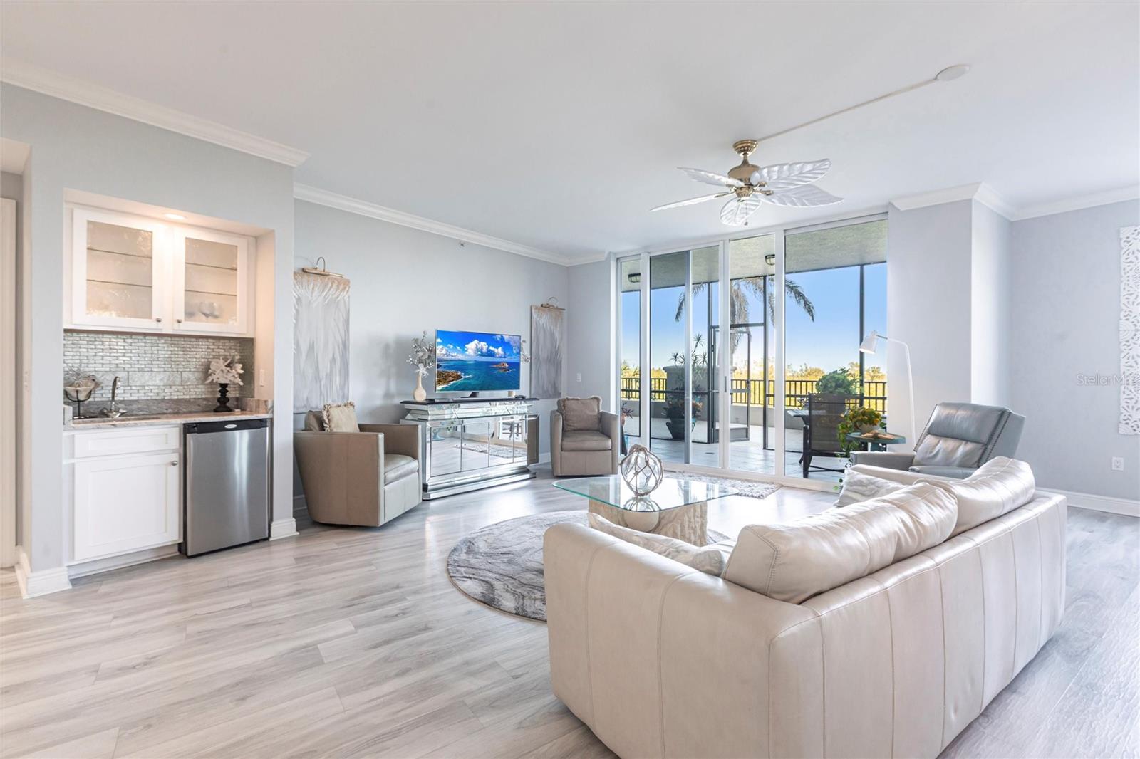 3329 SUNSET KEY CIRCLE 107